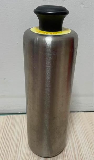 Thermosfles beschikbaar voor biedingen