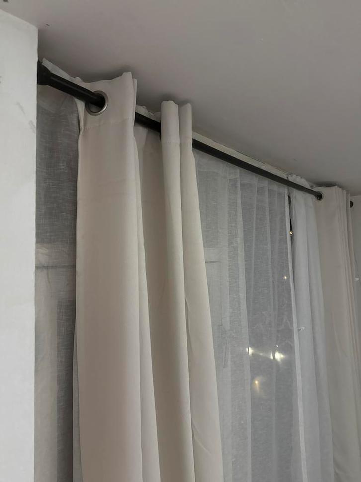 Gordijnroede - Uitschuifbaar & Eenvoudig te Installeren, Huis en Inrichting, Stoffering | Gordijnen en Lamellen, Gebruikt, Minder dan 100 cm