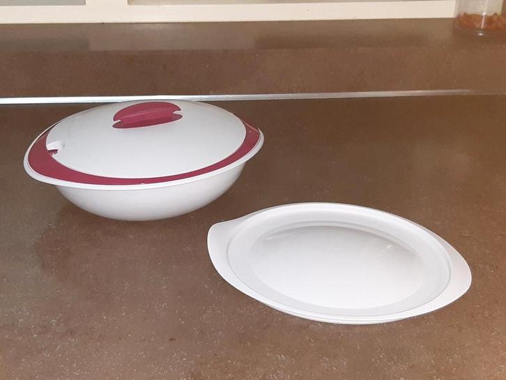 Tupperware iso duo warmhoud / serveer schaal 2,1 lt rood/wit, Huis en Inrichting, Keuken | Tupperware, Zo goed als nieuw, Schaal