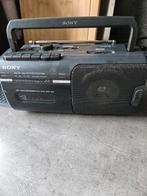 Mooie vintage Sony CFM-10 draagbar radio/cassette speler.., Ophalen of Verzenden, Gebruikt, Transistorradio