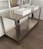 Te koop; wastafel met dubbele wasbak incl.kraan, Huis en Inrichting, Badkamer | Badkamermeubels, Ophalen, Gebruikt, 150 tot 200 cm