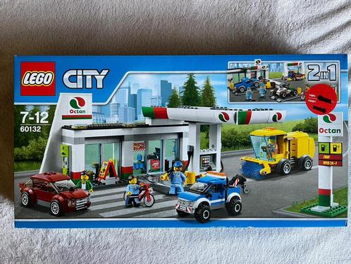 Lego City 60132 Service Station Nieuw In Ongeopende Doos, Kinderen en Baby's, Speelgoed | Duplo en Lego, Nieuw, Lego, Complete set