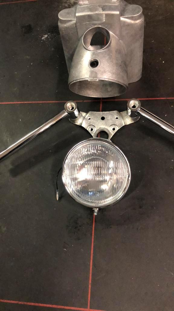 KOPLAMPHUIS KS-50 KS-100 COMPLEET  ZOMERSTUNT !!!!!, Fietsen en Brommers, Brommeronderdelen | Zundapp, Nieuw, Koplamp, Ophalen of Verzenden