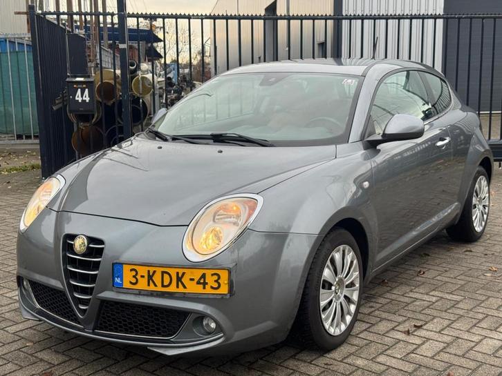 Alfa Romeo MiTo 1.3 JTDm ECO Distinctive Navi Clima Leer, Auto's, Alfa Romeo, Bedrijf, Te koop, MiTo, ABS, Airbags, Airconditioning