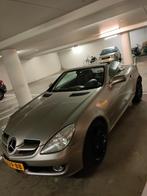 Mercedes-Benz SLK 1.8 Slk200 Kompr Roadster AUT 2009 Grijs, Auto's, 65 €/maand, Achterwielaandrijving, 4 cilinders, Cabriolet