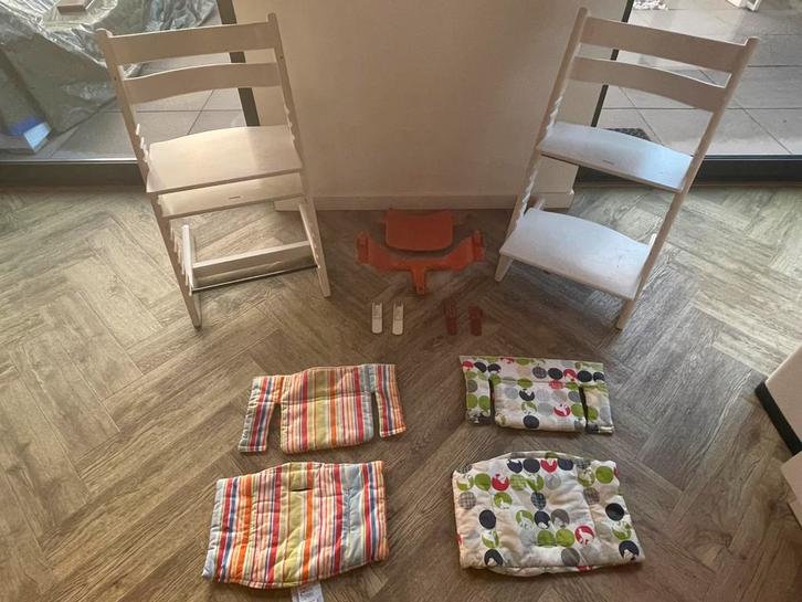 2x Stokke Tripp Trapp kinderstoelen met toebehoren!, Kinderen en Baby's, Kinderstoelen, Gebruikt, Meegroeistoel, Ophalen