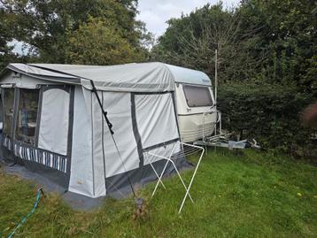 Fendt favorit SL caravan met wintervaste voortent beschikbaar voor biedingen