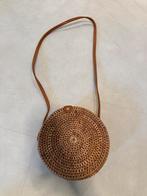 Rieten tasje uit Indonesie!, Ophalen, Zo goed als nieuw