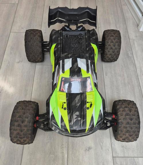 Arrma Kraton 8s, Hobby en Vrije tijd, Modelbouw | Radiografisch | Auto's, Zo goed als nieuw, Auto offroad, Elektro, Ophalen of Verzenden