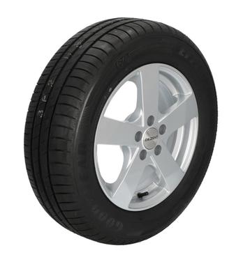Vrijwel ongebruikte Goodyear banden efficientgrip compact beschikbaar voor biedingen