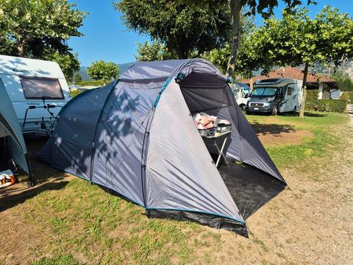 4 persoons tent waar je in kan staan. NIEUW, Caravans en Kamperen, Tenten, Zo goed als nieuw, Ophalen of Verzenden