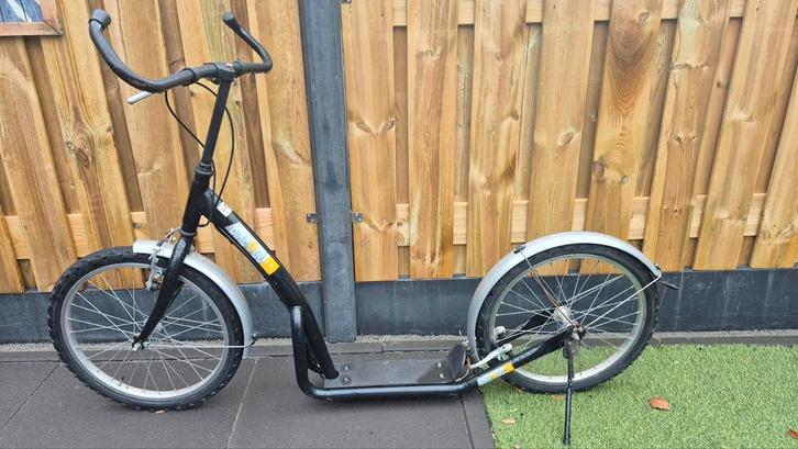 Bike2go Step - Grote Wielen, Fietsen en Brommers, Steps, Ophalen