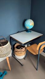 Vintage schoolbureau tafel met stoel, Ophalen, Gebruikt, Tafel(s) en Stoel(en)