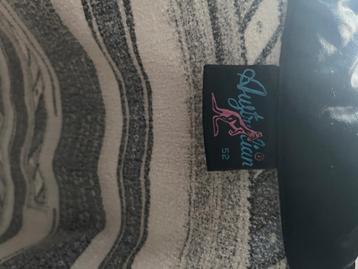 Australian oldschool traingsjack  beschikbaar voor biedingen