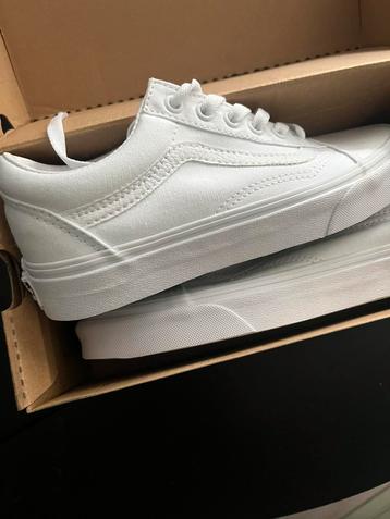 Vans old school treu white maat 36 beschikbaar voor biedingen