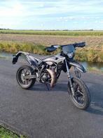 Sherco SM Sport Black Moon, Fietsen en Brommers, Brommers | Derbi, Ophalen, 6 versnellingen, Zo goed als nieuw, 50 cc