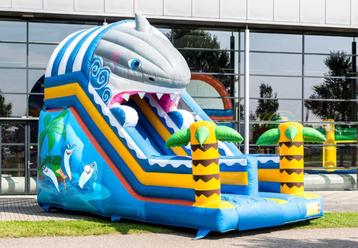  Spannende SHARK SLIDE te huur! beschikbaar voor biedingen