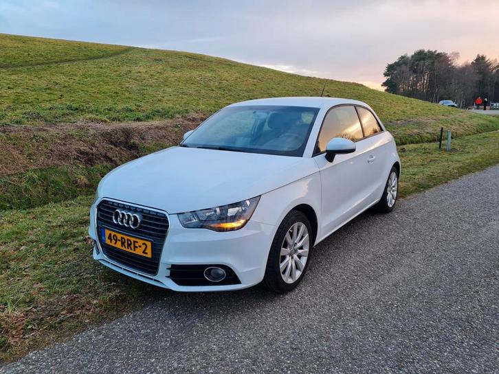 Audi A1 1.2 TFSI Pro Line Business NAVI ZEER  GOED ONDHOUDEN, Auto's, Audi, Particulier, A1, ABS, Airbags, Airconditioning, Bluetooth