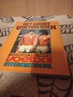 Vi groot voetbalboek 1986, Ophalen of Verzenden, Zo goed als nieuw, Balsport