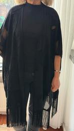 Zwarte kimono met franjes, Kleding | Dames, Truien en Vesten, Ophalen of Verzenden, Zo goed als nieuw, Maat 38/40 (M), Zwart