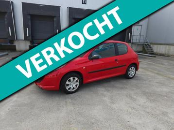 Peugeot 206 + 1.1 XR / Trekhaak / Lage Km beschikbaar voor biedingen
