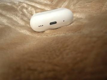 Airpods Pro 2 case beschikbaar voor biedingen