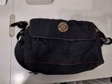 Kipling luiertas beschikbaar voor biedingen