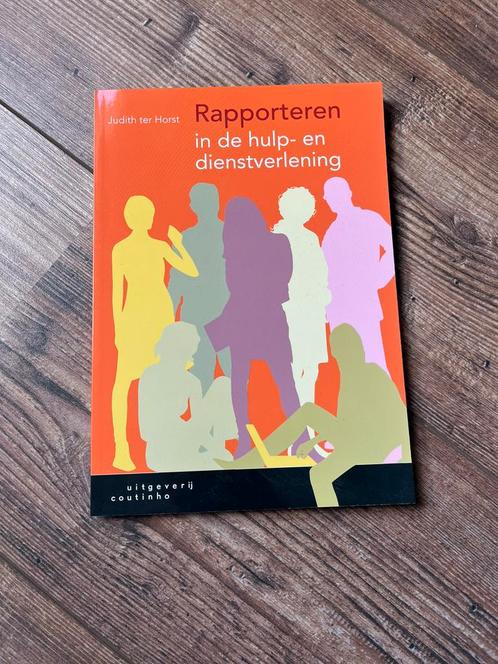 Studieboeken Social Work jaar 2, Boeken, Studieboeken en Cursussen, Zo goed als nieuw, HBO, Ophalen of Verzenden