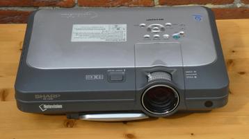 Beamer Sharp Notevision PG-C45X beschikbaar voor biedingen