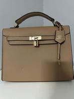 Hermes Kelly Tas - Stijlvolle Handtas, Sieraden, Tassen en Uiterlijk, Tassen | Damestassen, Ophalen of Verzenden, Zo goed als nieuw