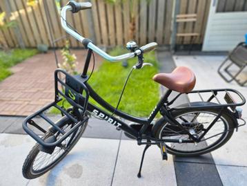 Meisjesfiets beschikbaar voor biedingen