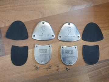 Setje tap dance ijzertjes beschikbaar voor biedingen