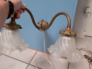 Vintage wandlamp koper messing dubbele lampjes glas roklamp beschikbaar voor biedingen