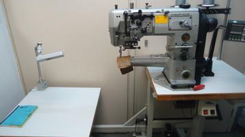 Industrie Naaimachine Durkopp/Adler Vrijearm 3 V.Trs. Volaut beschikbaar voor biedingen