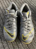 Nike Mercurial Voetbalschoenen Maat 35.5, Ophalen of Verzenden, Gedragen, Overige kleuren, Sportschoenen