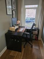 Mooi bureau met veel opslagruimte, Ophalen, Gebruikt, Bureau
