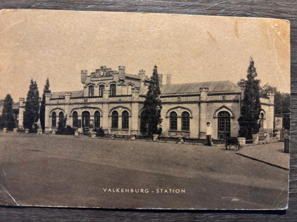 Ansichtkaart Valkenburg - Station, Verzamelen, Ansichtkaarten | Nederland, Ophalen of Verzenden, 1940 tot 1960, Ongelopen, Limburg