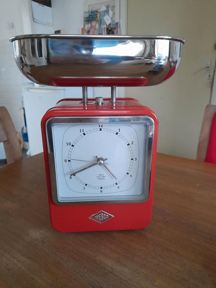 Retro Wesco Keukenklok/weegschaal - Rood, Witgoed en Apparatuur, Weegschalen, Zo goed als nieuw, Analoog, 1 tot 500 gram, Minder dan 10 kg