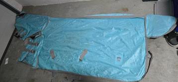 TM vliegendeken met hals  beschikbaar voor biedingen