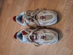 MERCER RE-RUN, Kleding | Dames, Ophalen of Verzenden, Zo goed als nieuw, Beige, Sneakers of Gympen