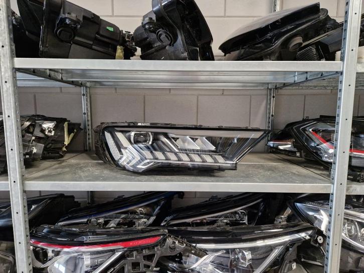 Facelift Audi Q7 SQ7 4M VOL LED koplamp 040C rechts, Auto-onderdelen, Verlichting, Audi, Gebruikt, Ophalen of Verzenden