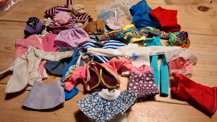 Vintage Barbie Poppen & Kleding - Grote Partij!, Kinderen en Baby's, Speelgoed | Poppen, Gebruikt, Barbie, Ophalen of Verzenden