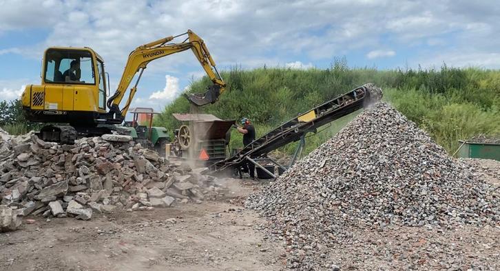 Puinbreker te huur, Diensten en Vakmensen, Slopers en Sloopwerkzaamheden