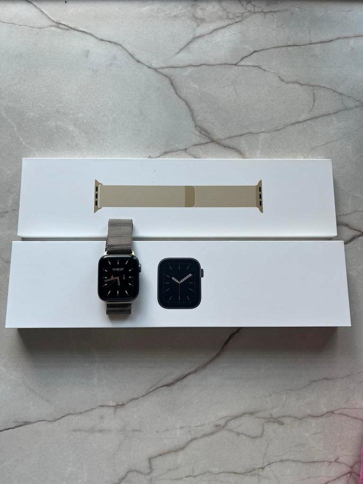 Apple Watch Series 6 40mm - Topconditie!, Sieraden, Tassen en Uiterlijk, Smartwatches, Zo goed als nieuw, iOS, Zwart, Afstand