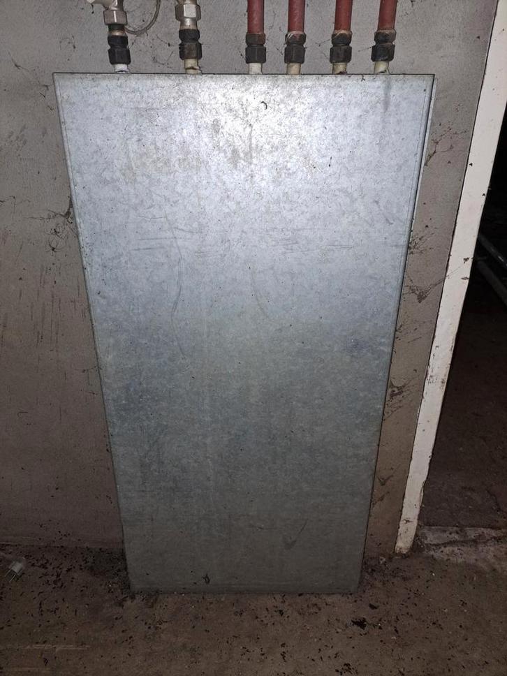 Gegalvaniseerde beschermkappen 12 stuks, Doe-het-zelf en Verbouw, Metalen, Zo goed als nieuw, Ophalen