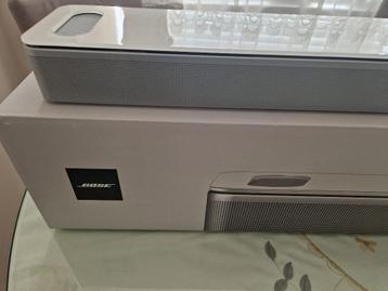 Bose 900 Dobly Atmos Soundbar (wit) beschikbaar voor biedingen