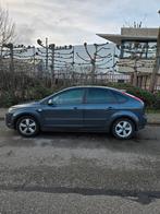 Ford Focus 1.6 85KW 5D 2007 Grijs, Auto's, Ford, 1596 cc, 625 kg, 4 cilinders, Origineel Nederlands