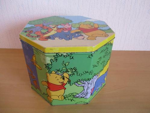 Blik Winnie the Pooh - 8 hoekig - doorsnede 23 cm, Verzamelen, Blikken, Overige, Overige merken, Ophalen of Verzenden