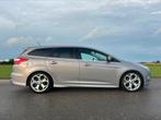 FORD FOCUS ST-line 125pk nw. APK, Auto's, Handgeschakeld, 1216 kg, Particulier, 3 cilinders