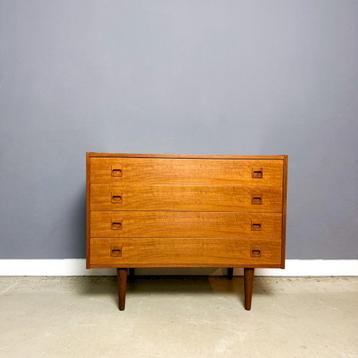 Mid Century Danish Teak Commode  beschikbaar voor biedingen